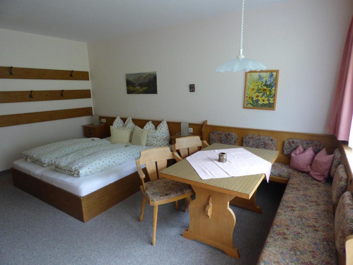Haus Alpenland Hotel Tannheim Ngoại thất bức ảnh